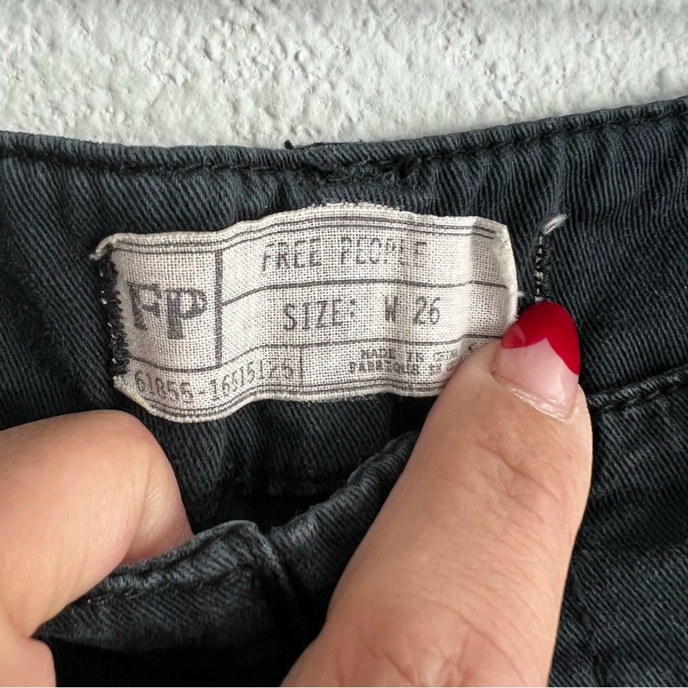 Free People Black Military Skinny Leg Cargo Pants. Size 26 - Picture 4 of 7